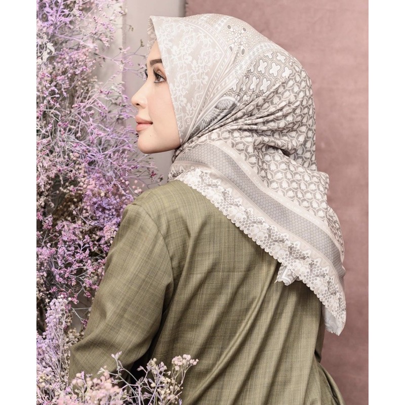 julang scarf by wearing klamby