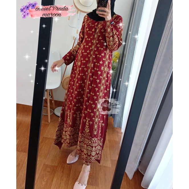 Oneset Prada 100% ori by ⛔ATHATA⛔