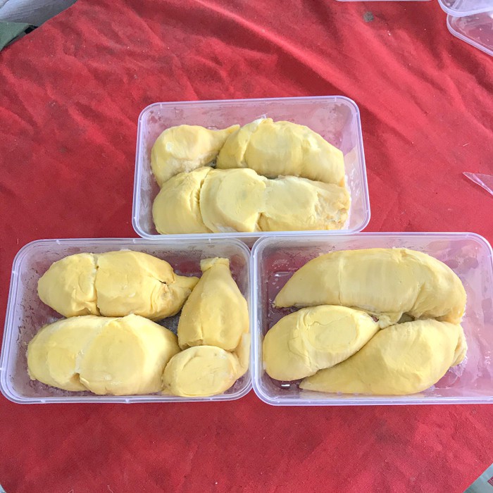 Durian Kupas Durpas Monthong Montong Palu Sulawesia 500gr Durian Kupas Durpas Monthong Montong Palu Sulawesia 500gr
