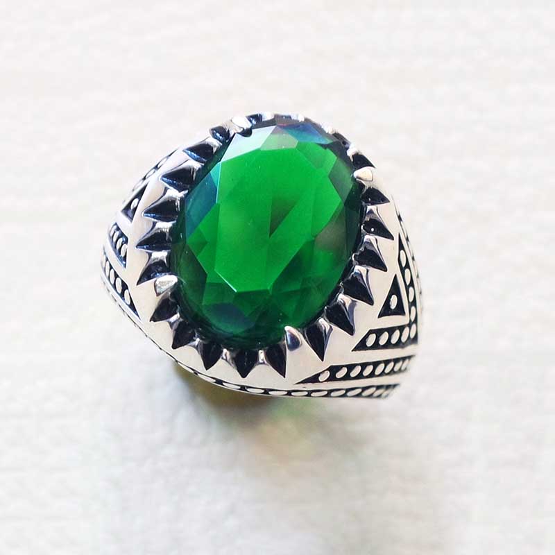 Cincin Perak Baja Titanium Emerald Kristal Batu Permata Fashion Jewelry Pria Pernikahan Gemstone Silver Rings