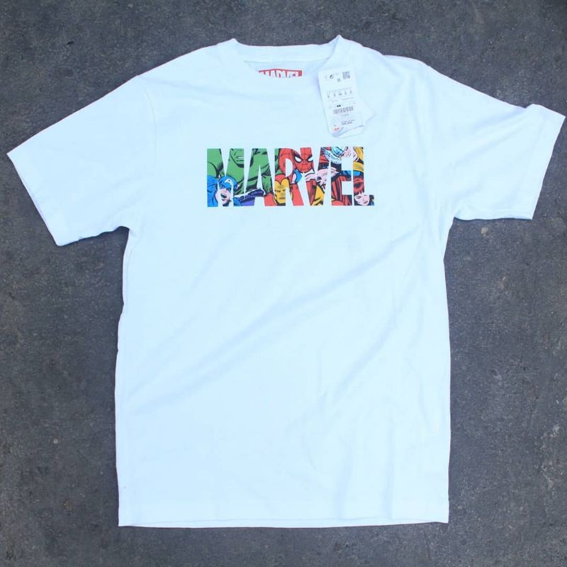 KAOS H&M MARVEL LENGAN PENDEK