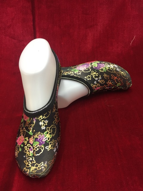 Kaos kaki tawaf motif semata kaki