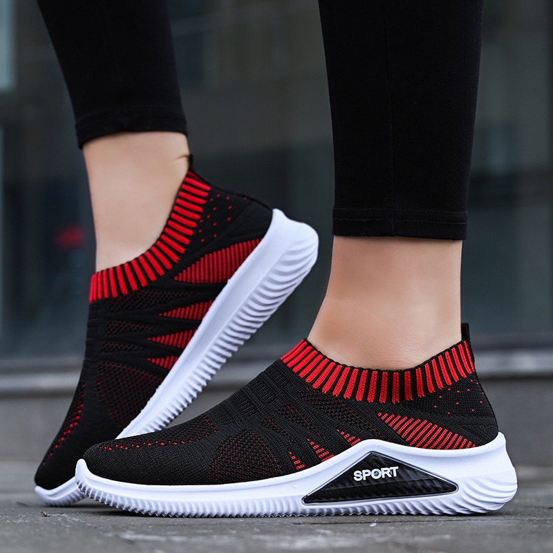 QINGSHUI Sepatu Wanita Sneakers .Kaus Kaki Nyaman Sepatu Lari Sepatu. Bernapas Sepatu Slip On Wanita. Berkualitas Tinggi Sepatu Wanita