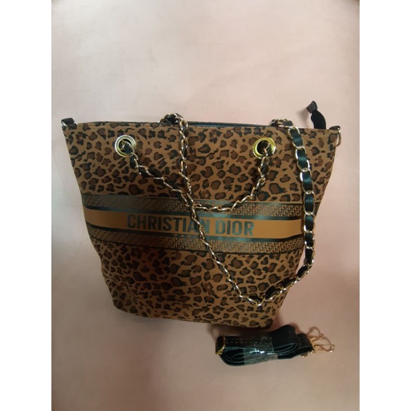 tas tote macan CD rantai dan tali panjang