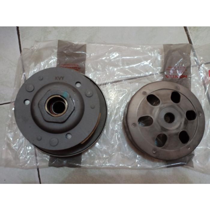 ORI: PULLY ASSY BEAT KARBU ( KVY )