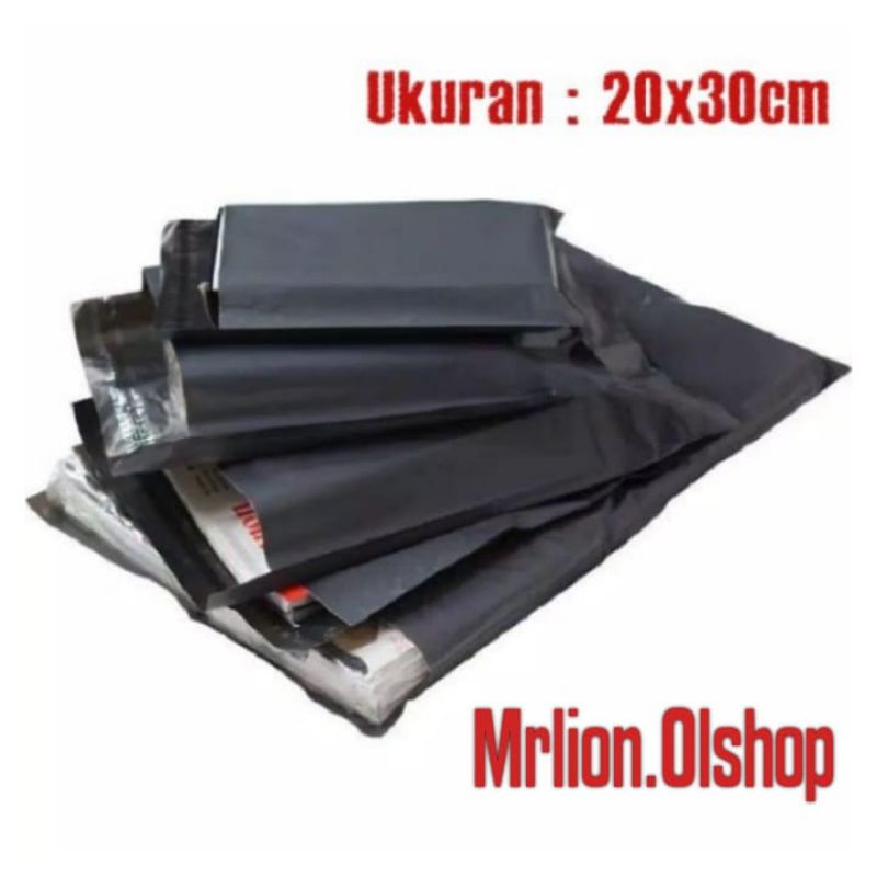 Kantong Plastik Packing PE 20x30CM Olshop Polymailer Hitam Lem⭐ Mrlion⭐