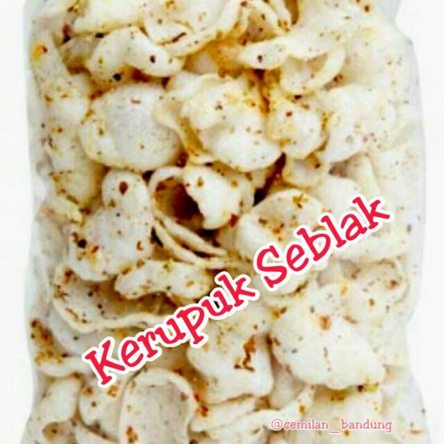 

KERUPUK SEBLAK MAKANAN CEMILAN KHAS BANDUNG GURIH ASIN SAYANG ANAK
