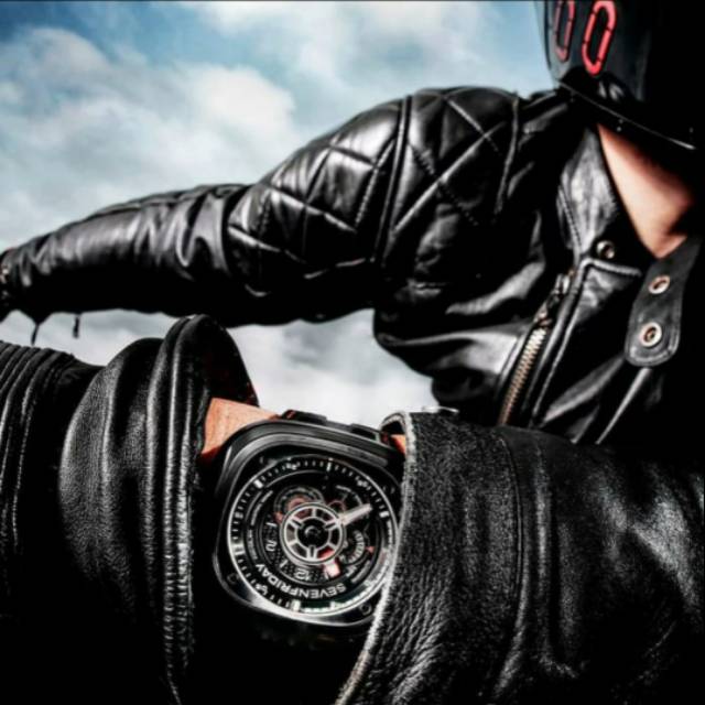 JAMTANGAN SEVENFRIDAY P3C/02 WITH ORIGINAL BOX