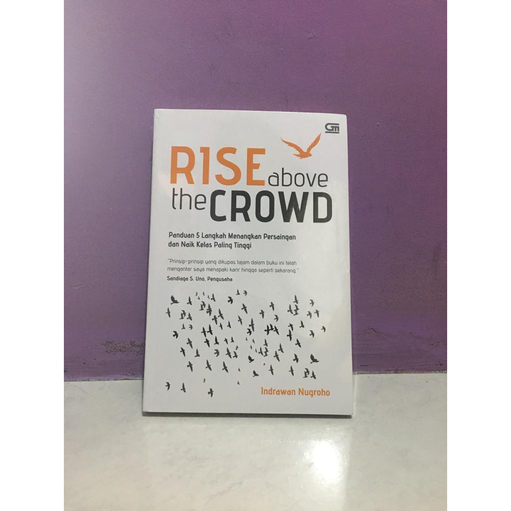 Buku "Rise Above the Crowd"