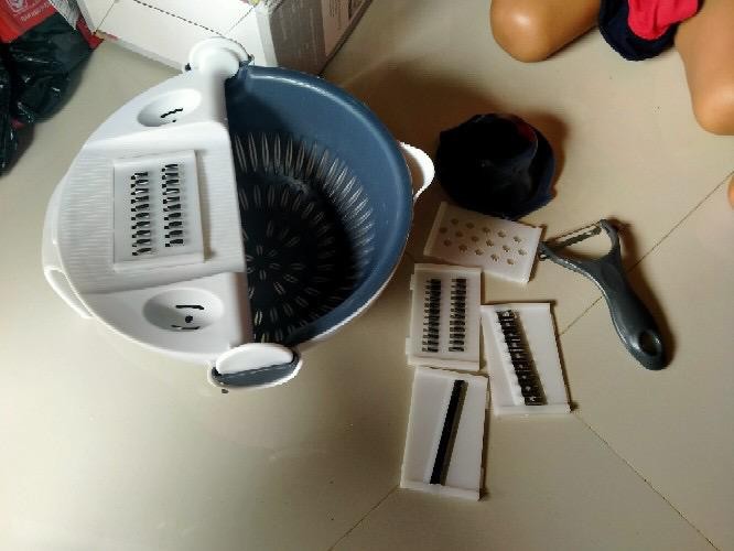 Parutan 7in1 Serbaguna Stainless Steel / Perlengkapan Rumah / Peralatan Masak / Parutan & Peeler