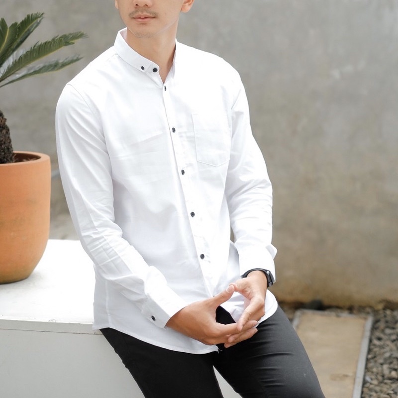 BAJU KEMEJA PRIA PUTIH POLOS SLIMFIT MODERN LENGAN PANJANG ORIGINAL PREMIUM KERJA KANTOR CASUAL FORMAL KUALITAS TERBAIK