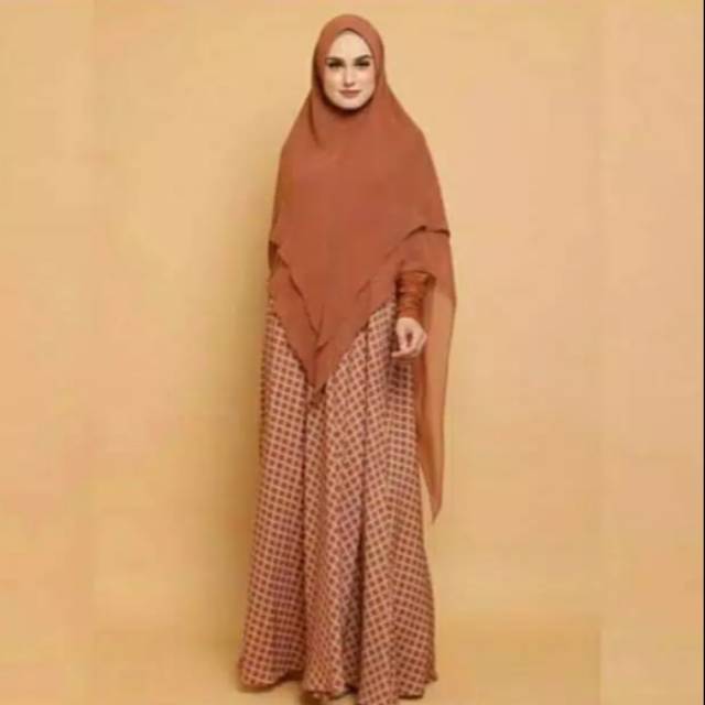 Preloved Set Qnanz Monalisa Tartan