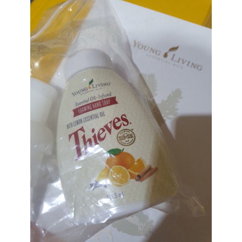 thieves foaming hand soap