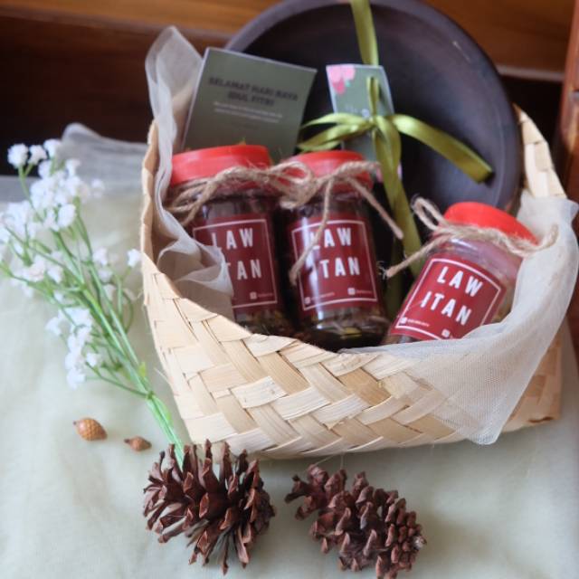 

Hampers Sambal Besek bylawitan