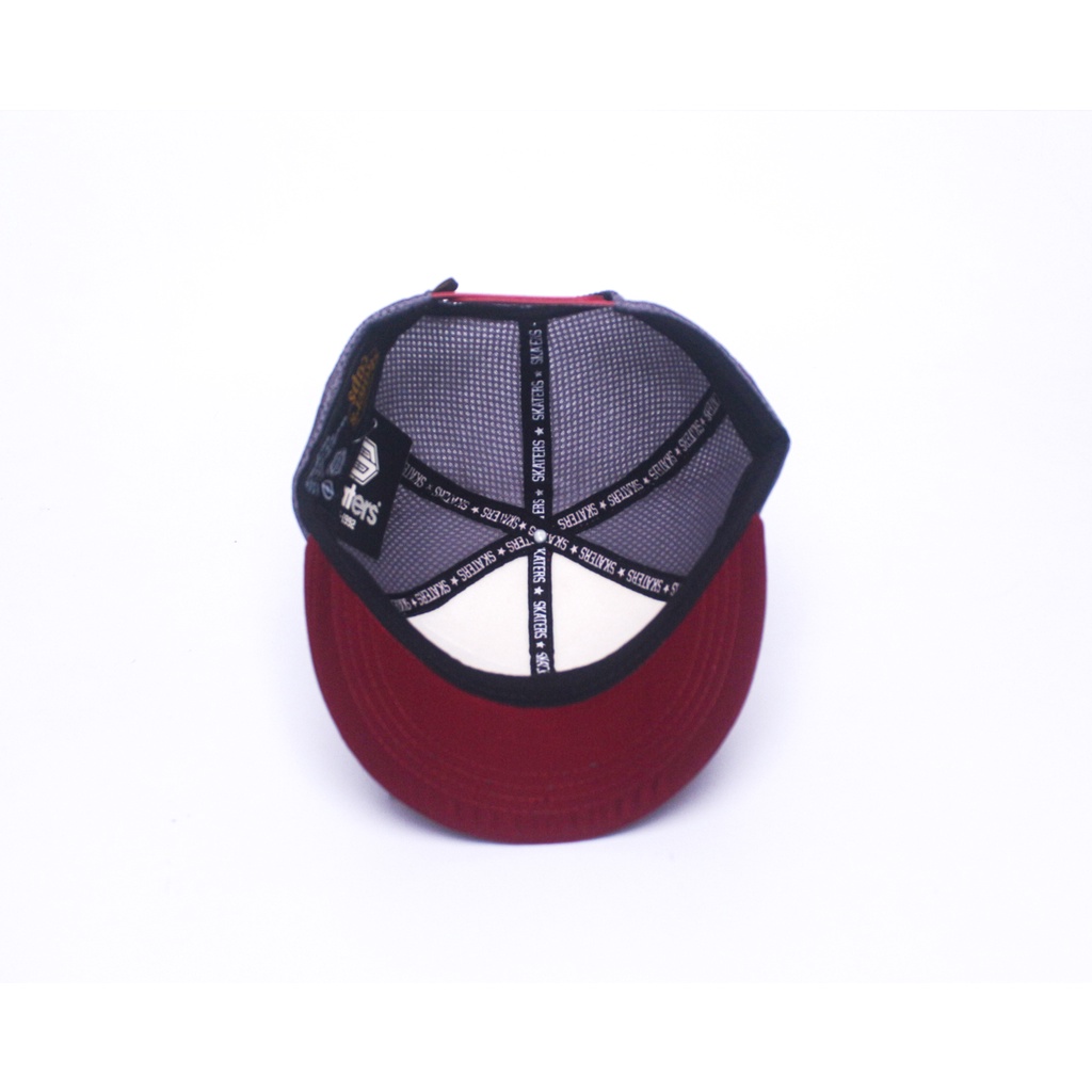 TOPI TRUCKER SKATERS 171 PIN LOGO