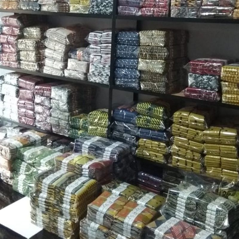 HIJAB SEgIEMPAT motif Daun warna Hijau Seragam |