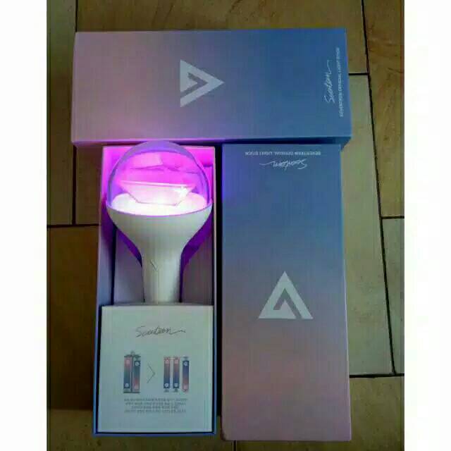 OFFICIAL LIGHTSTICK SEVENTEEN CARAT BONG