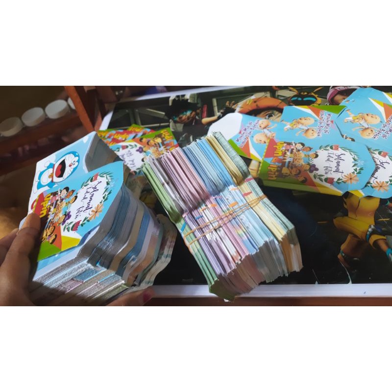 

amplop lebaran Viral-sudah di-lem
