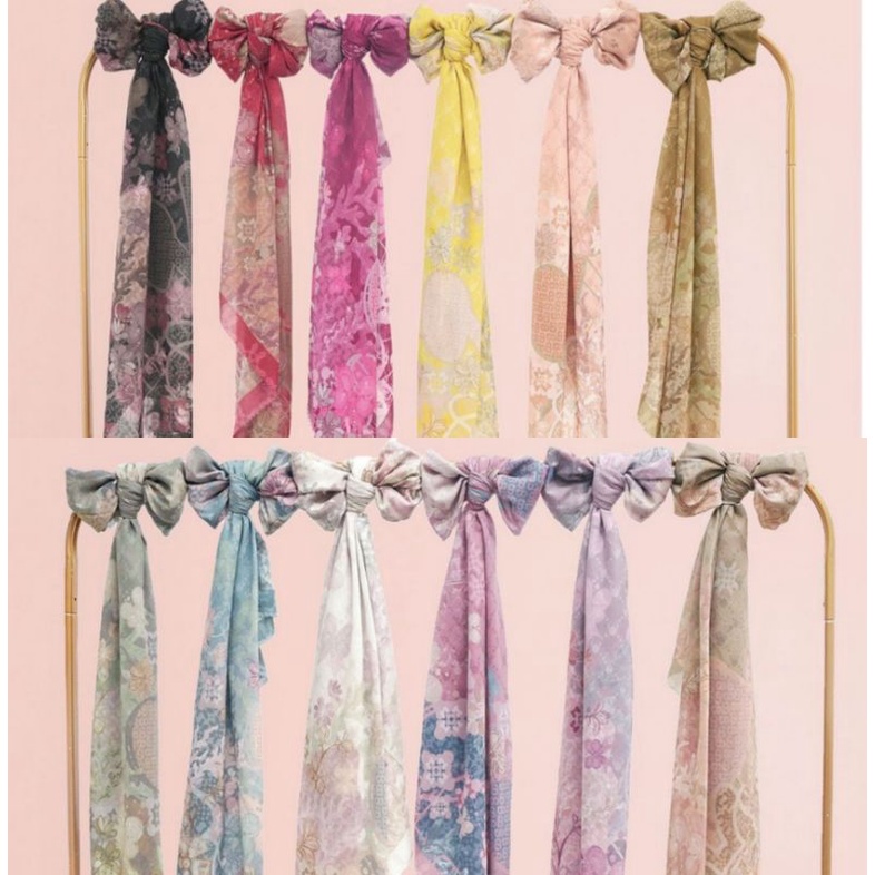 Buttonscarves The Dream Park Scarlet