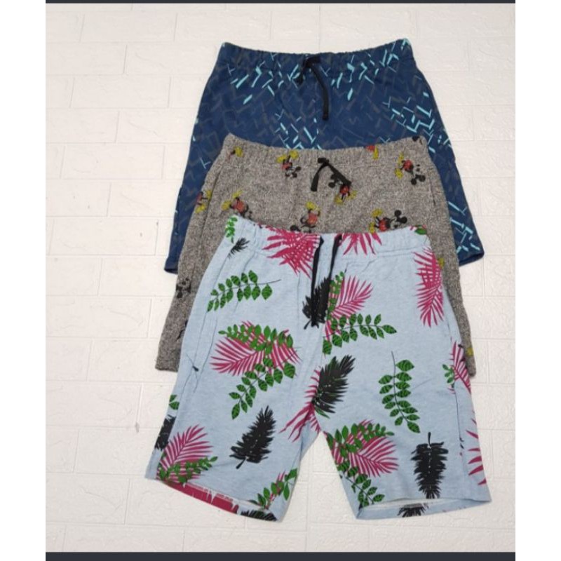 CELANA PENDEK PRIA TOPMAN MOTIF FULL PRINT