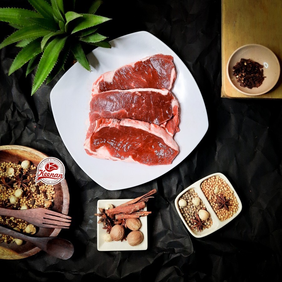 

SIRLOIN STEAK STANDAR 500GR / SIRLOIN BEEF STEAK