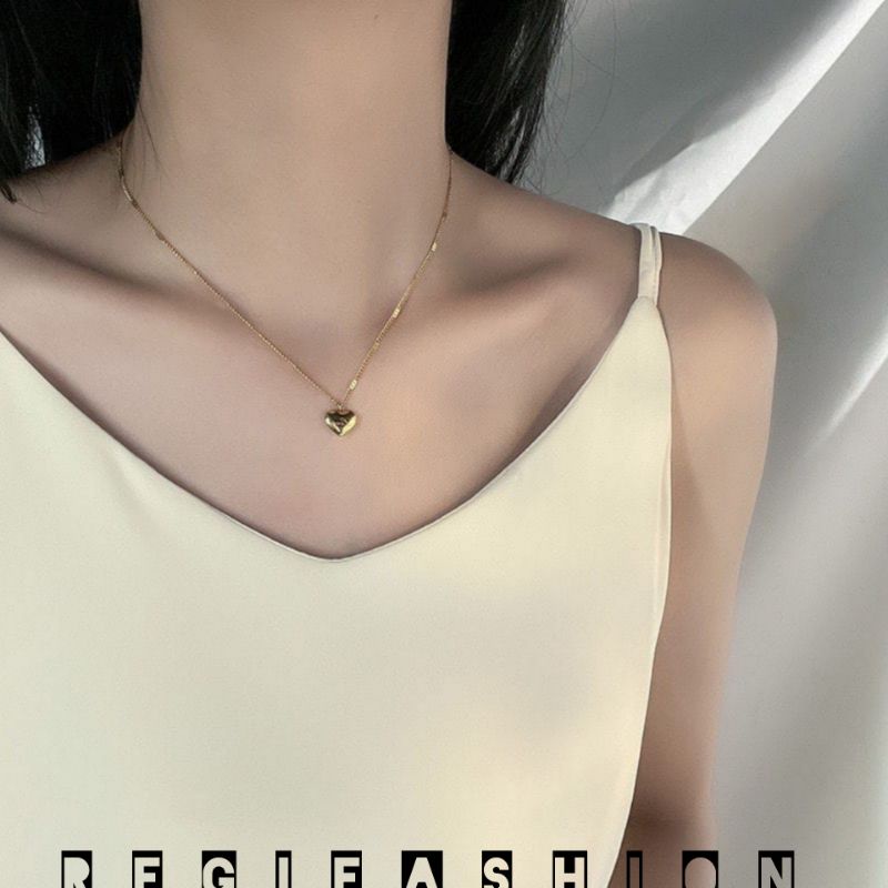 Kalung Titanium Wanita Korea Liontin Love Hati Lapis Emas 18K Anti Karat Tidak Luntur