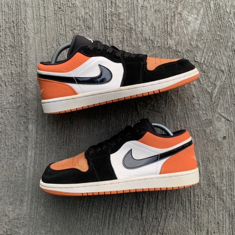 Nike Air Jordan 1 Low SBB - Second