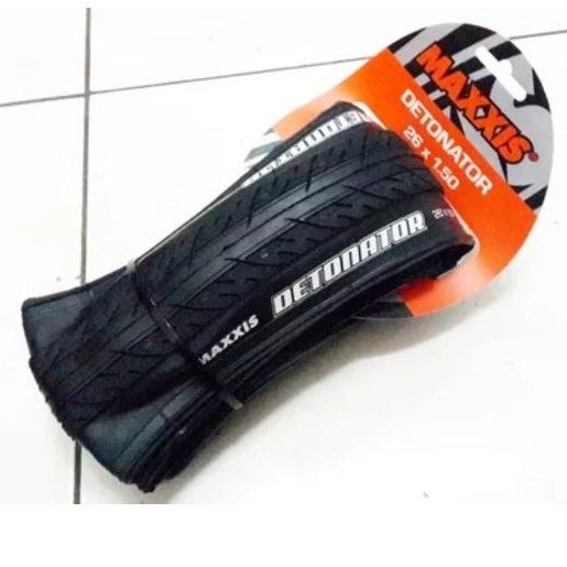 BAN LUAR SEPEDA MAXXIS DETONATOR 26 INCH UKURAN 26X1.50 ATAU 26 X 1.50 WARNA HITAM