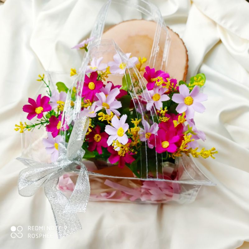 Hampers Gift Bunga Artifisial Bunga Hias