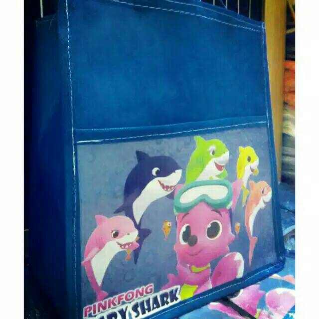 Tas ulang tahun Baby Shark 2kantong-1