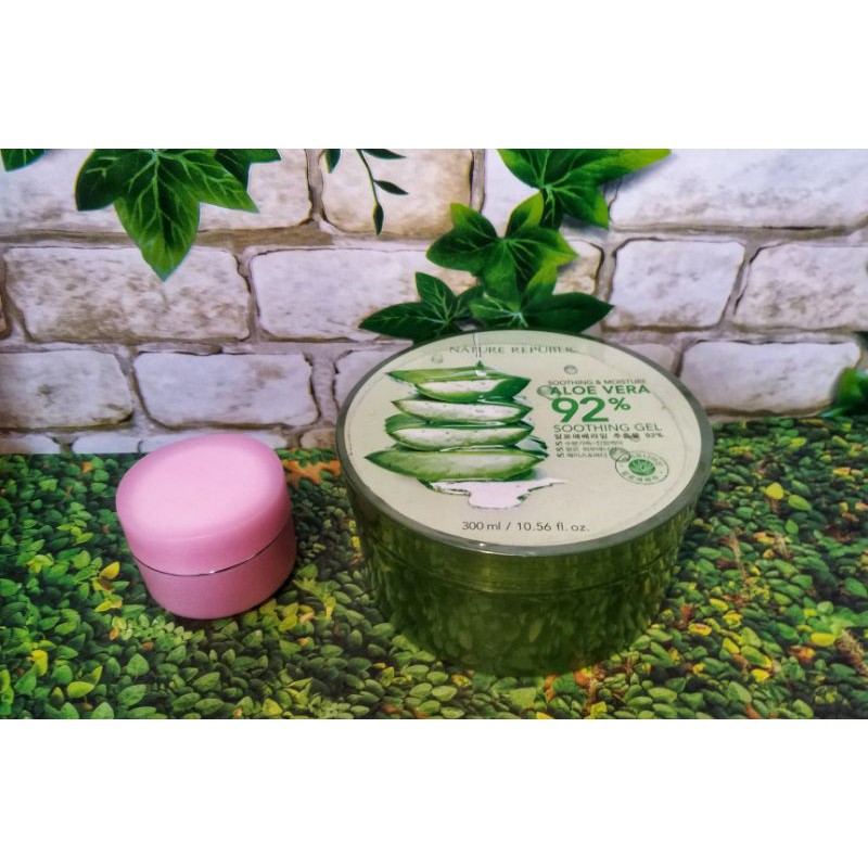 

Nature Republic Shooting Gel - sharing jar