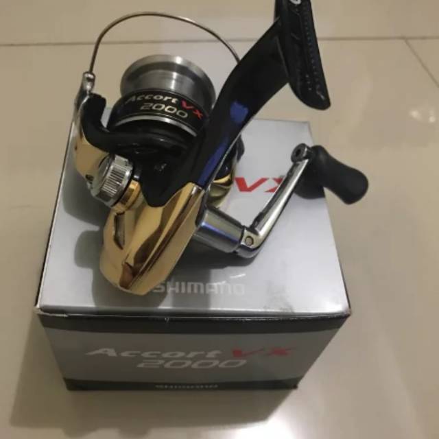 Reel shimano accort 2000 vx