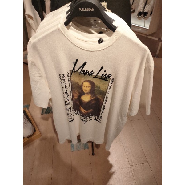 pull and bear mona lisa shirt