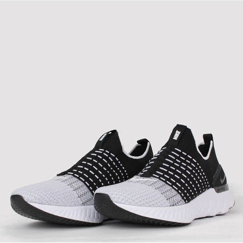 nike men's react phantom flyknit