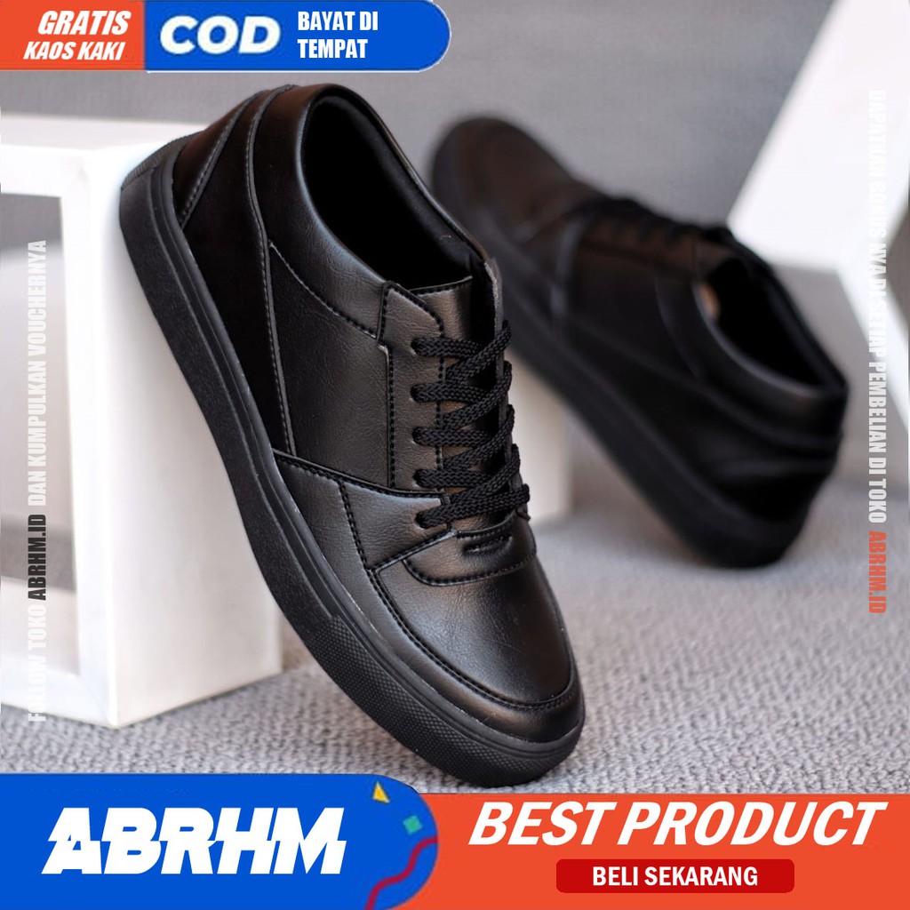 Sepatu Sneaker Pria Casual sneakers Sepatu Casual Pria Sepatu Pria Sneakers Sepatu Casual Cowo/Cowok Sepatu Kasual Semi Formal Kerja Kuliah Kondangan Gaya Santai Keren Kekinian Original Murah Terlaris