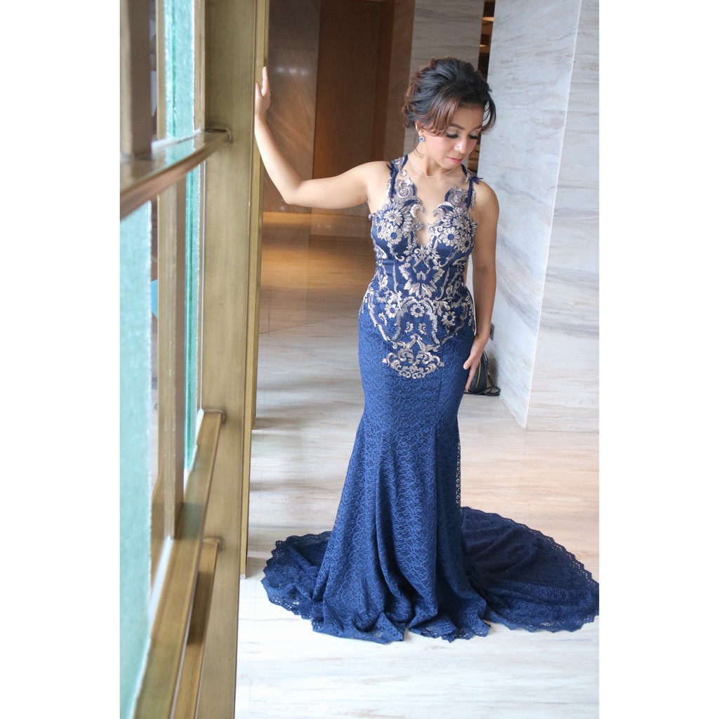 Gaun Pesta Biru Navy Model Mermaid Full Brokat Bordir Biru Emas