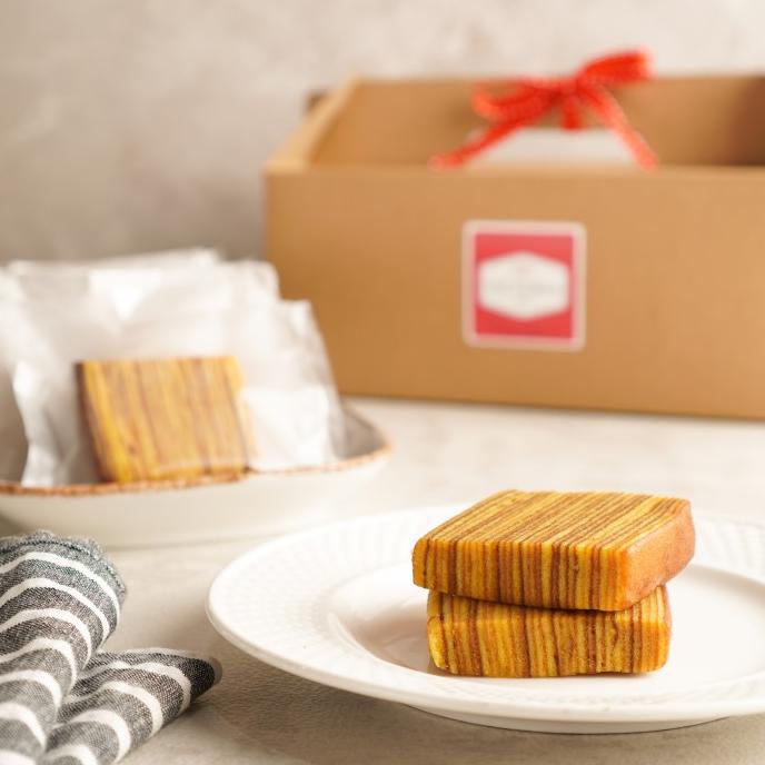 

BAYAR COD Kue Lapis Legit Wisman - PREMIUM - Hampers Imlek/Idul Fitri/Natal TERBATAS Kode 286