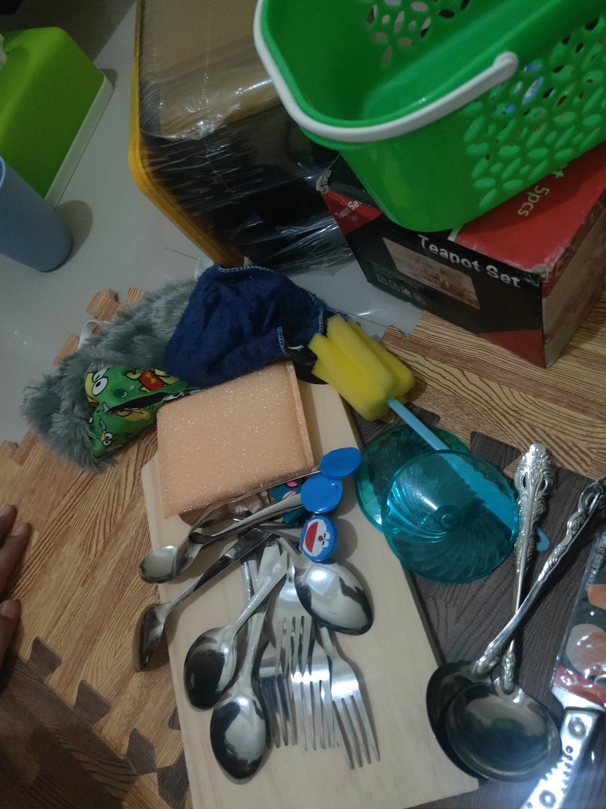 Tea Teh Set 5 In 1 Teko + Gelas Kaca Anti Selip Grosir Termurah