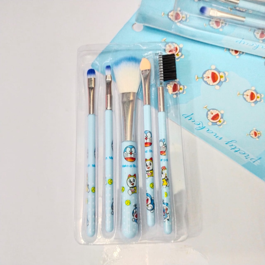 Set Alat Makeup Brush Karakter Lucu Style Fashion Kekinian