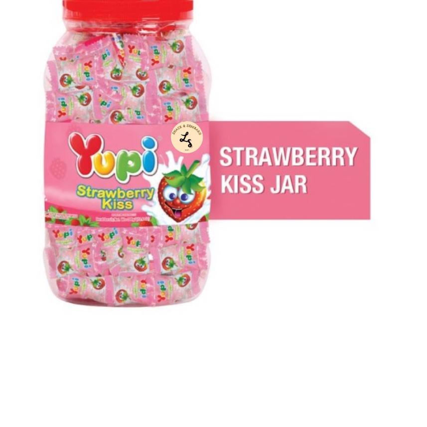 

Lagi Trend Permen Yupi Strawberry [Jar/Toples 300gr] NFG*