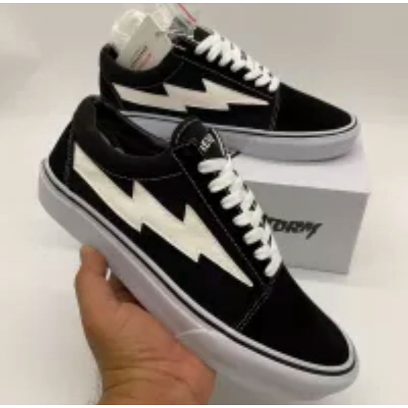 SNEAKERS TREND VANSS PETIR TERLARIS VANSS OLDSKOOL PETIR REVENG/SEPATU SNEAKERS MODEL TERBARU/SEPATU VANSS PETIR/SEPATU CASUAL TERBARU/SEPATU SEKOLAH KULIAH/SEPATU FORMAL VANSS PETIR TERBARU/SEPATU SNEAKERS PRIA DAN WANITA/SEPATU VANSS WANITA TERBARU COD