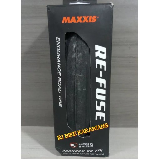 BAN LUAR MAXXIS 700 x 28 REFUSE