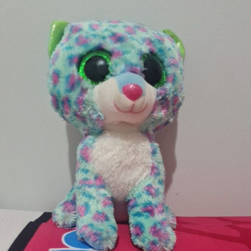 Boneka Mabel Mata Belok Kucing Hijau