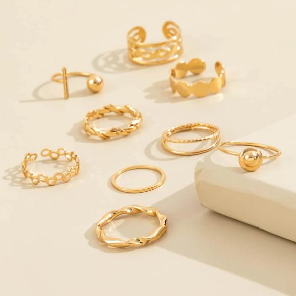 IFYOU 9 Pcs / set Cincin Multilayer Gaya Vintage Warna Emas Untuk Wanita