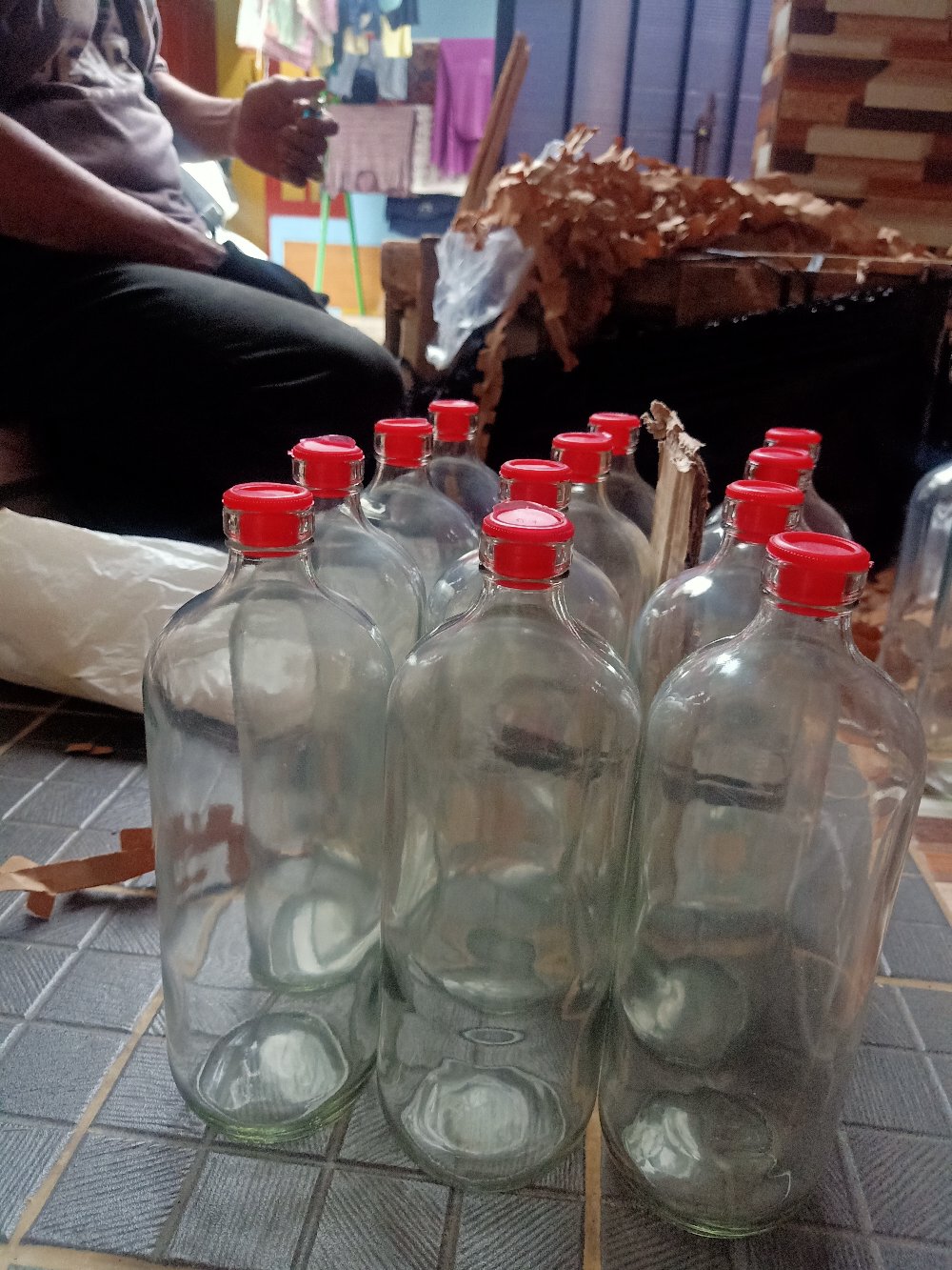 Botol Kaca Bening Bolles Tutup Merah / Botol 1 Liter / Botol Kaca 1 Liter Tutup Merah B1