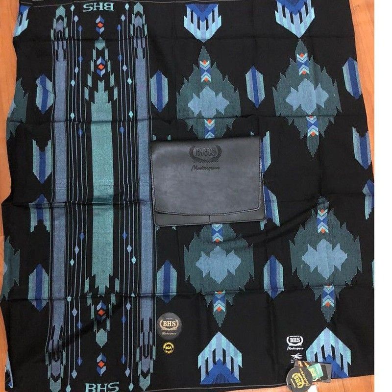 SARUNG BHS GOLD MASTERPIECE SGA HITAM BIRU