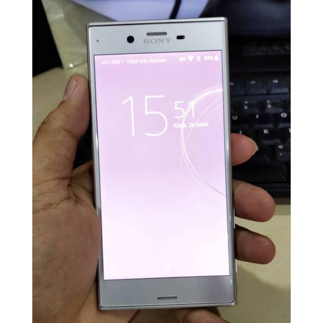 Sony Xperia Xzs 4 32 Warna Silver Au Bukan Docomo Ram 4gb Rom 32gb Shopee Indonesia