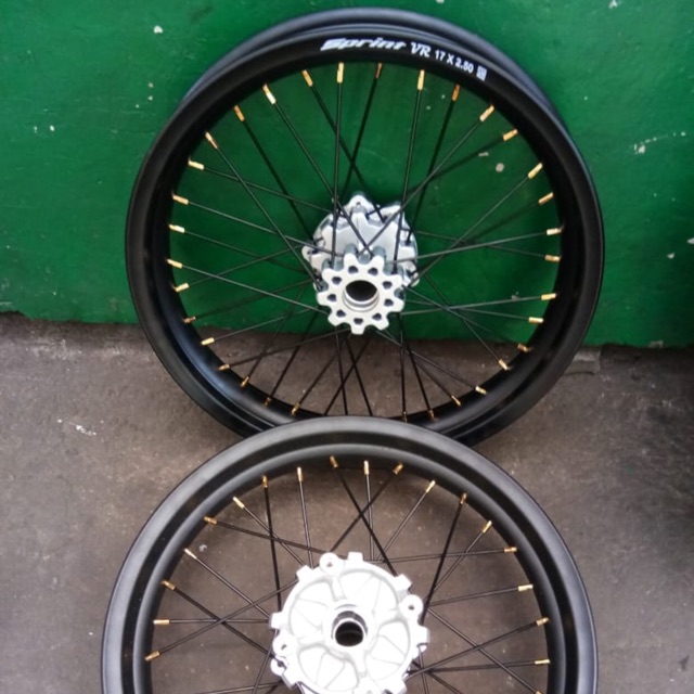Velg set supermoto honda crf 150L