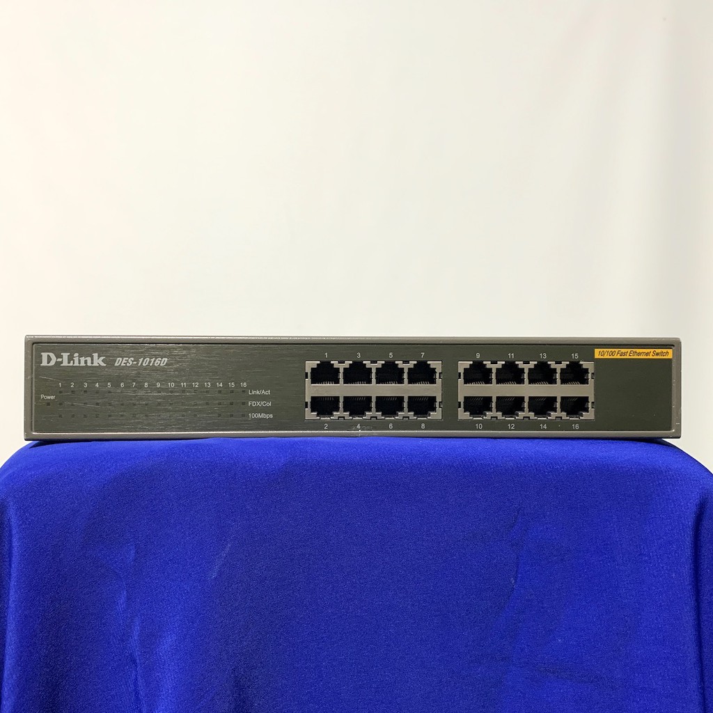 switch Dlink DES-1016D 16 port 10 100