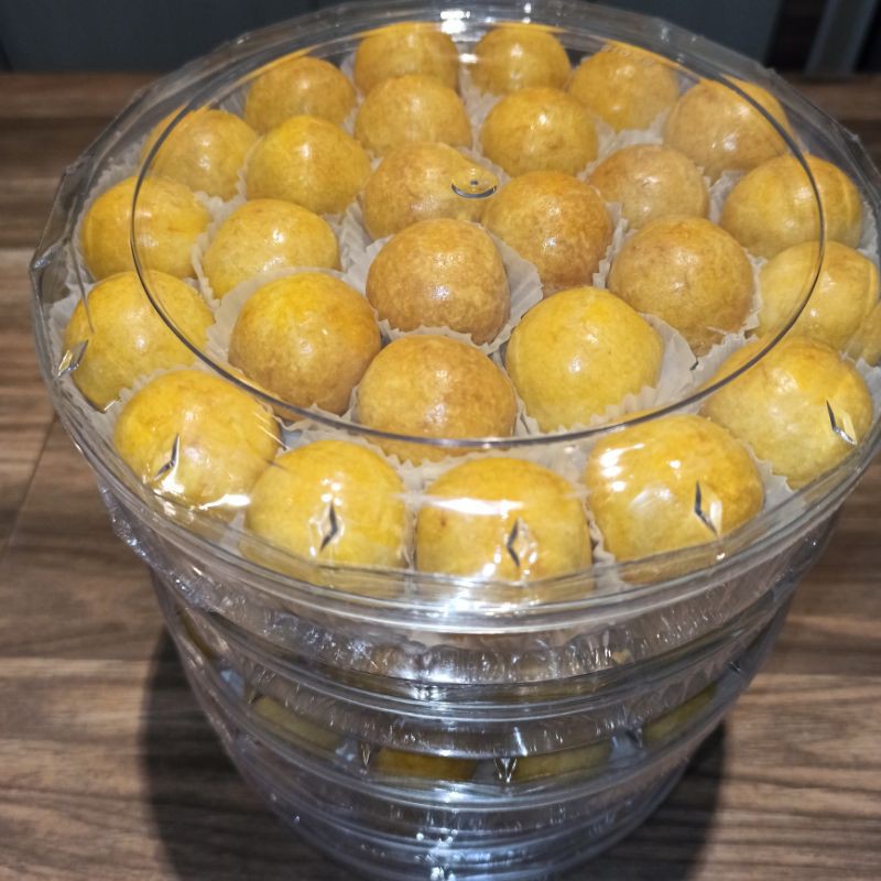 

Kue nastar selai nenas
